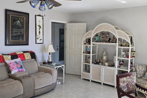 Casa en venta en West Palm Beach, Florida, 5 dormitorios, 445.93 m2 № 2087810 - foto 30