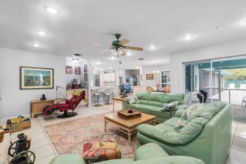 Casa en venta en West Palm Beach, Florida, 5 dormitorios, 445.93 m2 № 2087810 - foto 22
