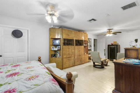 Casa en venta en West Palm Beach, Florida, 5 dormitorios, 445.93 m2 № 2087810 - foto 18
