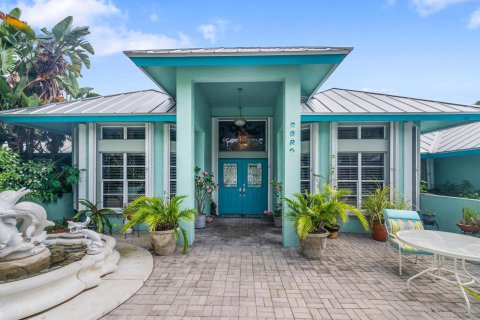 Villa ou maison à West Palm Beach, Floride 5 chambres, 445.93 m2 № 2087810