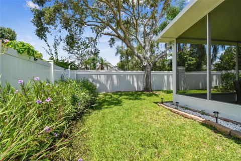 House in Palm Harbor, Florida 3 bedrooms, 173.73 sq.m. № 1850139 - photo 28