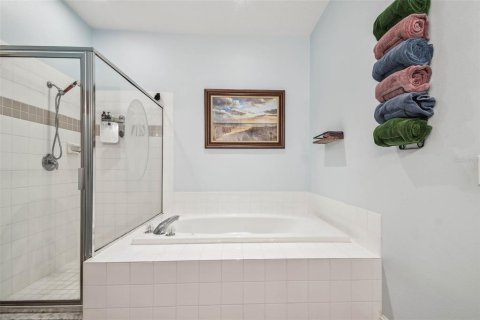 House in Palm Harbor, Florida 3 bedrooms, 173.73 sq.m. № 1850139 - photo 17
