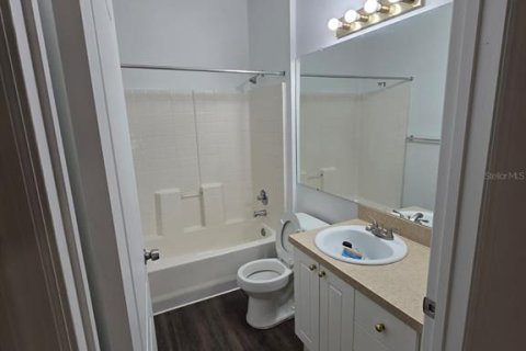 Снять в аренду квартиру в Орландо, Флорида 5 комнат, 112.6м2, № 1906669 - фото 9