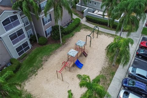 Снять в аренду квартиру в Орландо, Флорида 5 комнат, 112.6м2, № 1906669 - фото 22