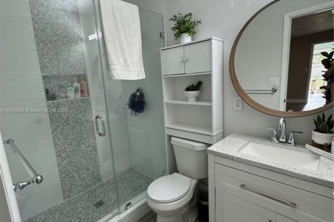 Villa ou maison à vendre à Tampa, Floride: 4 chambres № 1958209 - photo 18