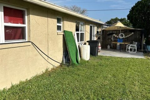 House in Hudson, Florida 2 bedrooms, 95.22 sq.m. № 1780671 - photo 7