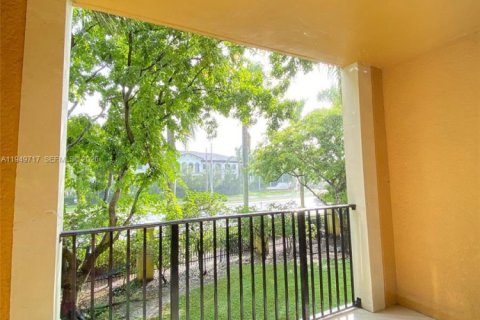 Снять в аренду кондоминиум в Мирамар, Флорида 2 спальни, 90.77м2, № 2005402 - фото 10