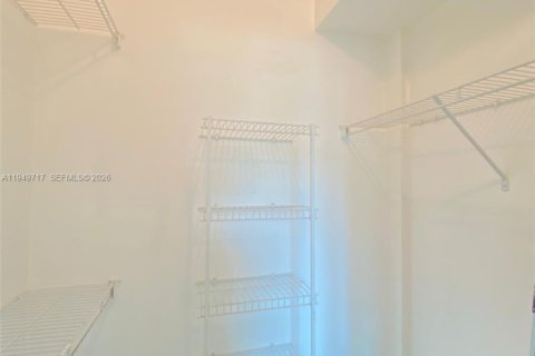 Снять в аренду кондоминиум в Мирамар, Флорида 2 спальни, 90.77м2, № 2005402 - фото 16