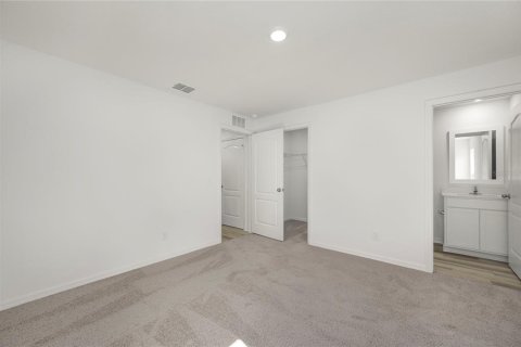 House in Poinciana, Florida 2 bedrooms, 95.88 sq.m. № 1822450 - photo 13
