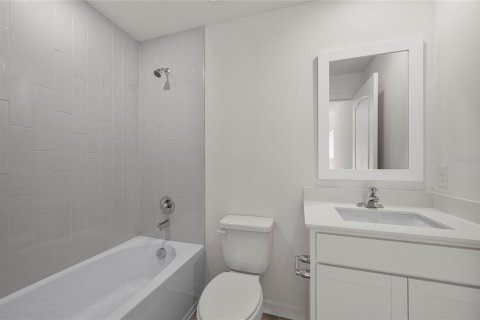 House in Poinciana, Florida 2 bedrooms, 95.88 sq.m. № 1822450 - photo 14