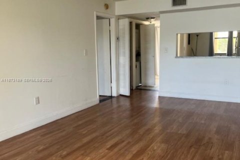 Купить кондоминиум в Форт-Лодердейл, Флорида 1 спальня, 65.22м2, № 1979884 - фото 13