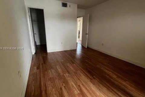 Купить кондоминиум в Форт-Лодердейл, Флорида 1 спальня, 65.22м2, № 1979884 - фото 11