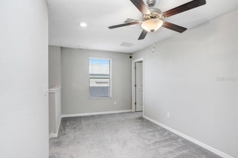 House in Wimauma, Florida 4 bedrooms, 177.81 sq.m. № 1413158 - photo 3