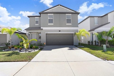 House in Wimauma, Florida 4 bedrooms, 177.81 sq.m. № 1413158 - photo 2