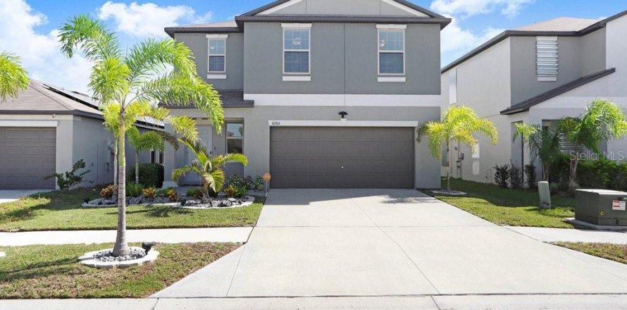 House in Wimauma, Florida 4 bedrooms, 177.81 sq.m. № 1413158