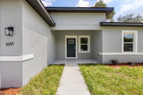 House in Ocala, Florida 4 bedrooms, 173.26 sq.m. № 1783118 - photo 2