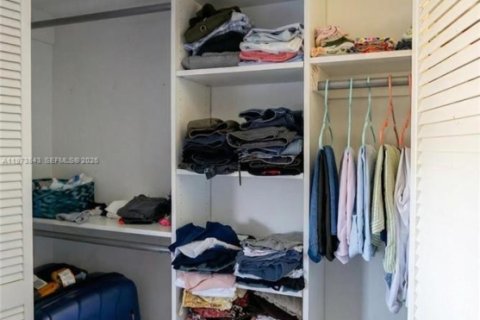 Condominio en venta en Pompano Beach, Florida, 2 dormitorios, 112.97 m2 № 2033414 - foto 18