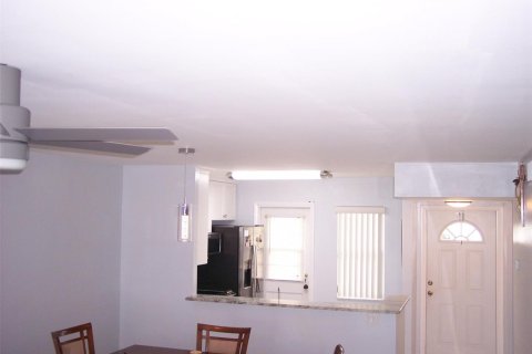 Condo in Dania Beach, Florida, 1 bedroom  № 2250323 - photo 24