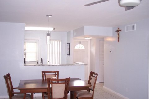 Condo in Dania Beach, Florida, 1 bedroom  № 2250323 - photo 25