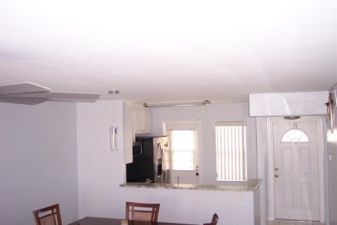 Condo in Dania Beach, Florida, 1 bedroom  № 2250323 - photo 22