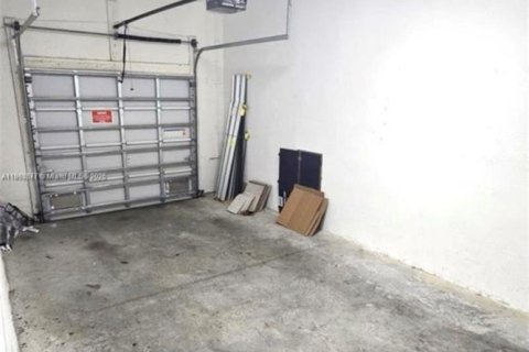 Touwnhouse à vendre à Florida City, Floride: 3 chambres, 136.19 m2 № 1940299 - photo 9