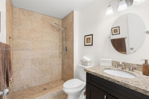 Villa ou maison à vendre à Deerfield Beach, Floride: 2 chambres, 111.48 m2 № 2000683 - photo 26