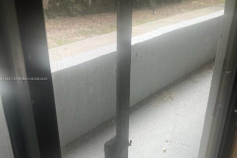 Снять в аренду кондоминиум в Уэст-Палм-Бич, Флорида 1 спальня, 72м2, № 1935593 - фото 7