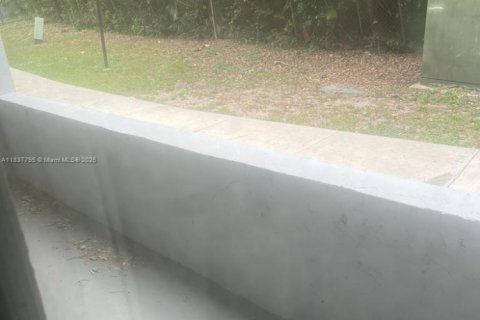 Снять в аренду кондоминиум в Уэст-Палм-Бич, Флорида 1 спальня, 72м2, № 1935593 - фото 6