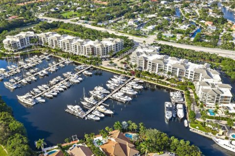 Copropriété à vendre à Palm Beach Gardens, Floride: 3 chambres, 304.91 m2 № 1988478 - photo 2