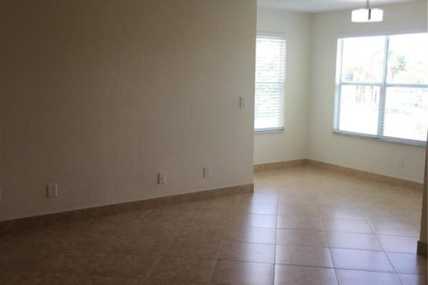 Condo in Sunrise, Florida, 2 bedrooms № 2383209
