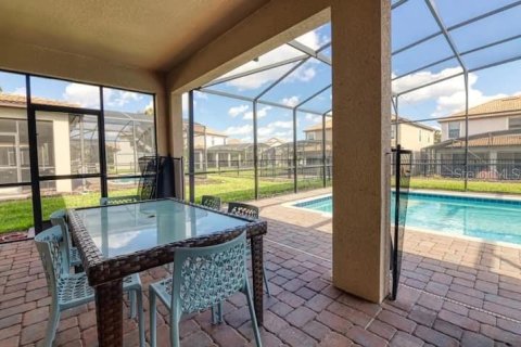 Villa ou maison à vendre à Davenport, Floride: 8 chambres, 363.15 m2 № 2135774 - photo 17