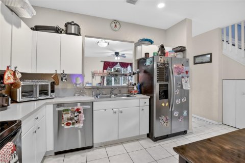 Touwnhouse à louer à Sunrise, Floride: 3 chambres, 129.69 m2 № 1996880 - photo 21