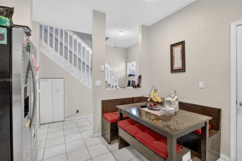 Touwnhouse à louer à Sunrise, Floride: 3 chambres, 129.69 m2 № 1996880 - photo 22