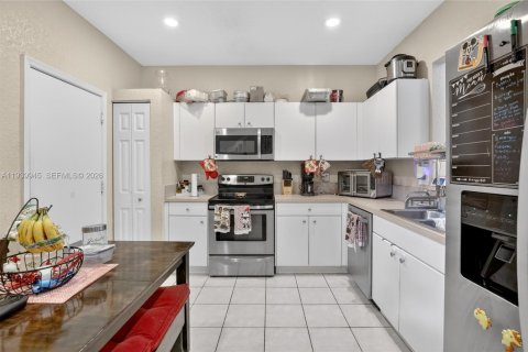 Touwnhouse à louer à Sunrise, Floride: 3 chambres, 129.69 m2 № 1996880 - photo 23