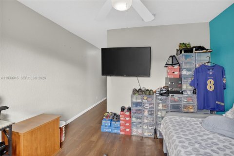 Touwnhouse à louer à Sunrise, Floride: 3 chambres, 129.69 m2 № 1996880 - photo 5