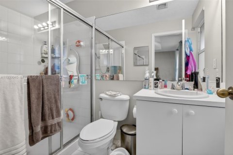 Touwnhouse à louer à Sunrise, Floride: 3 chambres, 129.69 m2 № 1996880 - photo 10