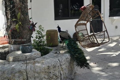 Casa en venta en Miami, Florida, 3 dormitorios, 294.31 m2 № 2079770 - foto 30