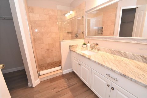 Condo in Sarasota, Florida, 2 bedrooms  № 2145045 - photo 7