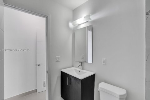 Touwnhouse à louer à Homestead, Floride: 3 chambres, 133.22 m2 № 2025169 - photo 10