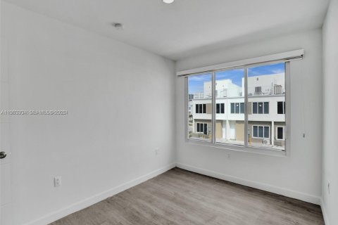 Touwnhouse à louer à Homestead, Floride: 3 chambres, 133.22 m2 № 2025169 - photo 16