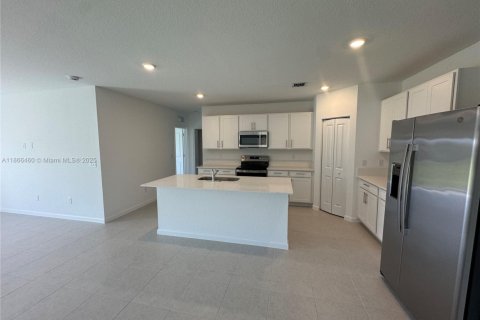 Купить виллу или дом в Сент-Луси, Флорида 6 спален, 240.25м2, № 1958676 - фото 3