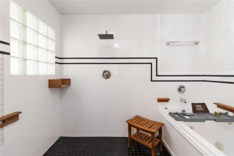 Купить виллу или дом в Делтона, Флорида 4 комнаты, 255.39м2, № 1906568 - фото 16