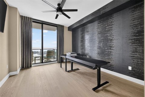 Condominio en venta en Saint Petersburg, Florida, 2 dormitorios, 172.24 m2 № 2329366 - foto 30