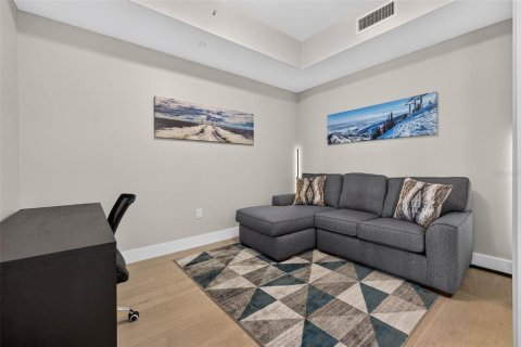 Condominio en venta en Saint Petersburg, Florida, 2 dormitorios, 172.24 m2 № 2329366 - foto 21