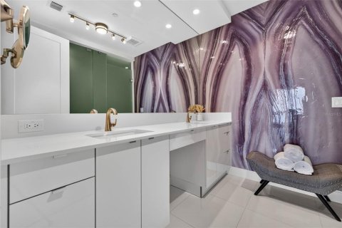 Condominio en venta en Saint Petersburg, Florida, 2 dormitorios, 172.24 m2 № 2329366 - foto 26