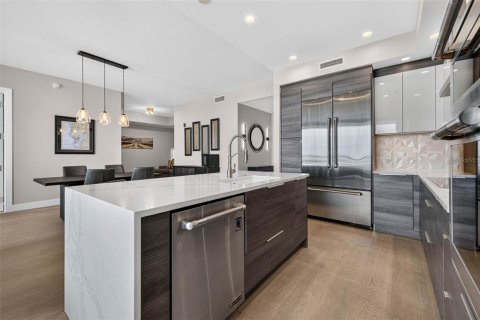 Condominio en venta en Saint Petersburg, Florida, 2 dormitorios, 172.24 m2 № 2329366 - foto 14