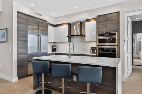 Condominio en venta en Saint Petersburg, Florida, 2 dormitorios, 172.24 m2 № 2329366 - foto 9