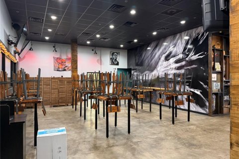 Снять в аренду коммерческую недвижимость в Тампа, Флорида 1328.5м2, № 2202453 - фото 5