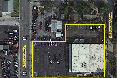 Commercial property in Tampa, Florida 1328.5 sq.m. № 2202453