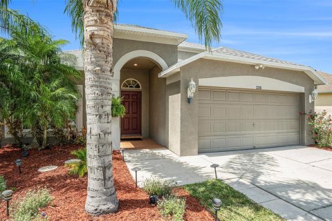 Villa ou maison à vendre à Land O' Lakes, Floride: 5 chambres, 209.96 m2 № 1616433 - photo 1